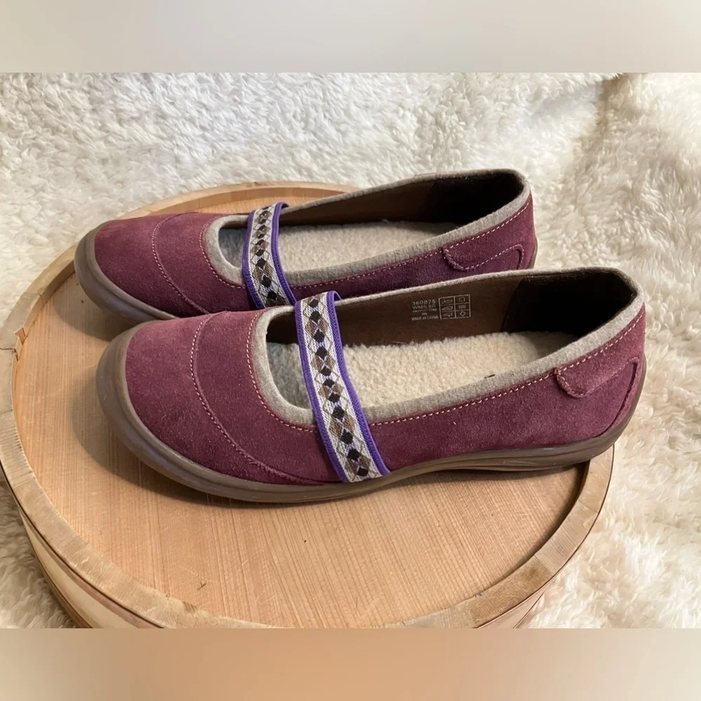 EUC Lands End Womens Terrain Lodge Leather Slip On Mary Jane Size 8B